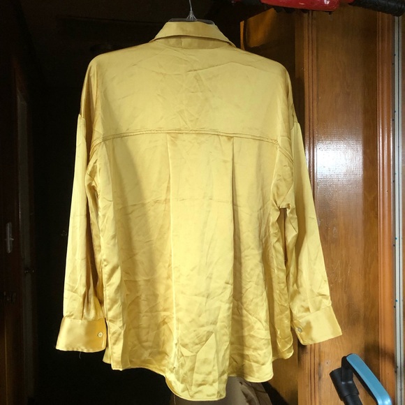 Zara Glod Satin Effect Shirt - Picture 2 of 13